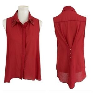 English rose sleeveless button-down top